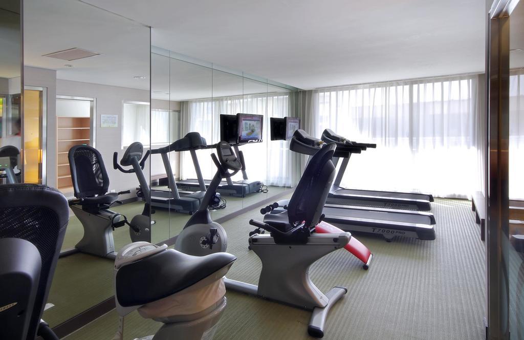Park City Hotel Central טאיצ'ונג מראה חיצוני תמונה