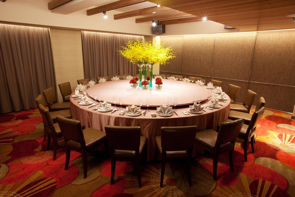 Park City Hotel Central טאיצ'ונג מראה חיצוני תמונה