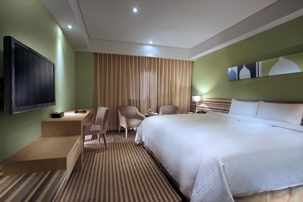 Park City Hotel Central טאיצ'ונג מראה חיצוני תמונה