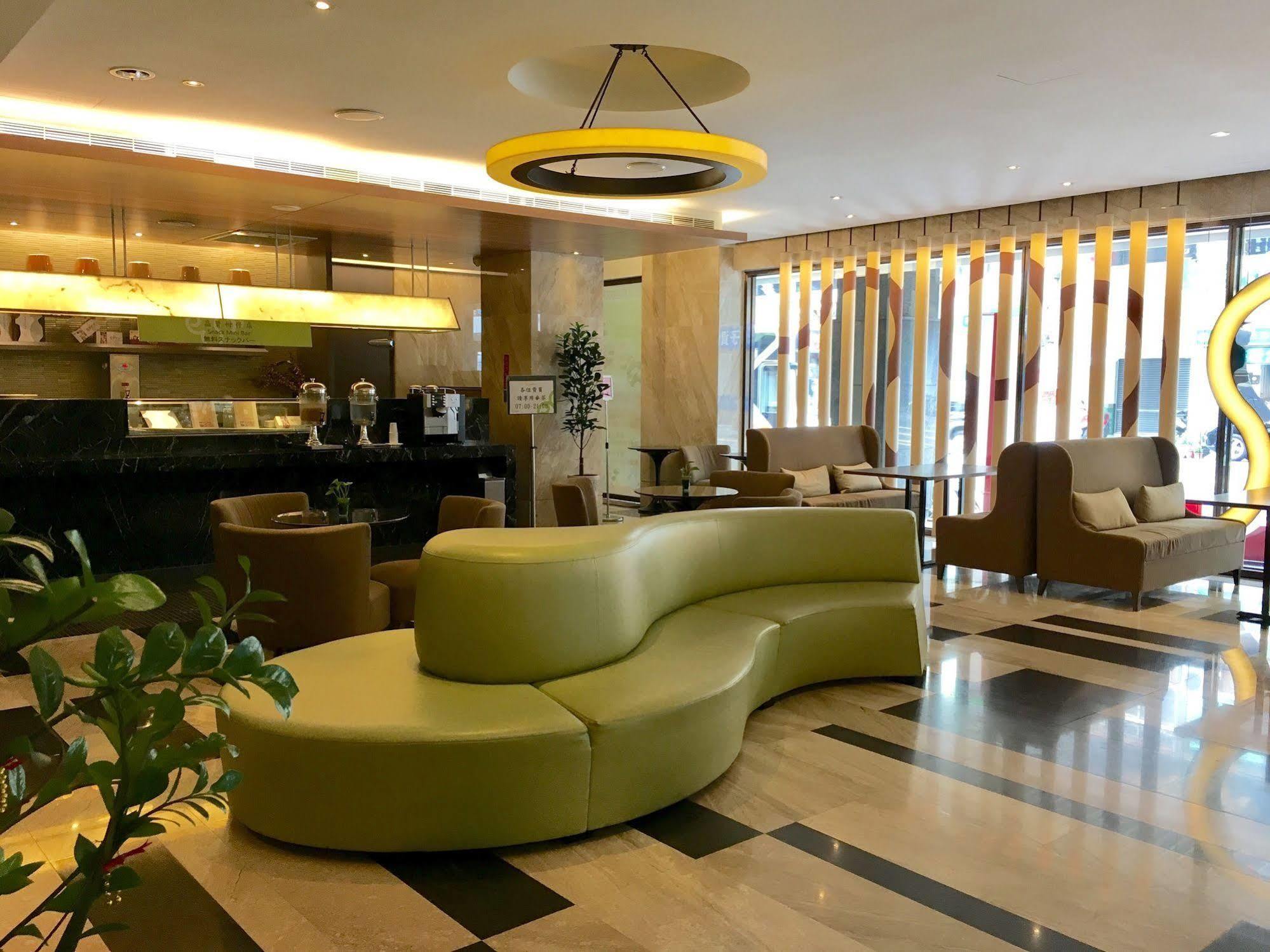 Park City Hotel Central טאיצ'ונג מראה חיצוני תמונה