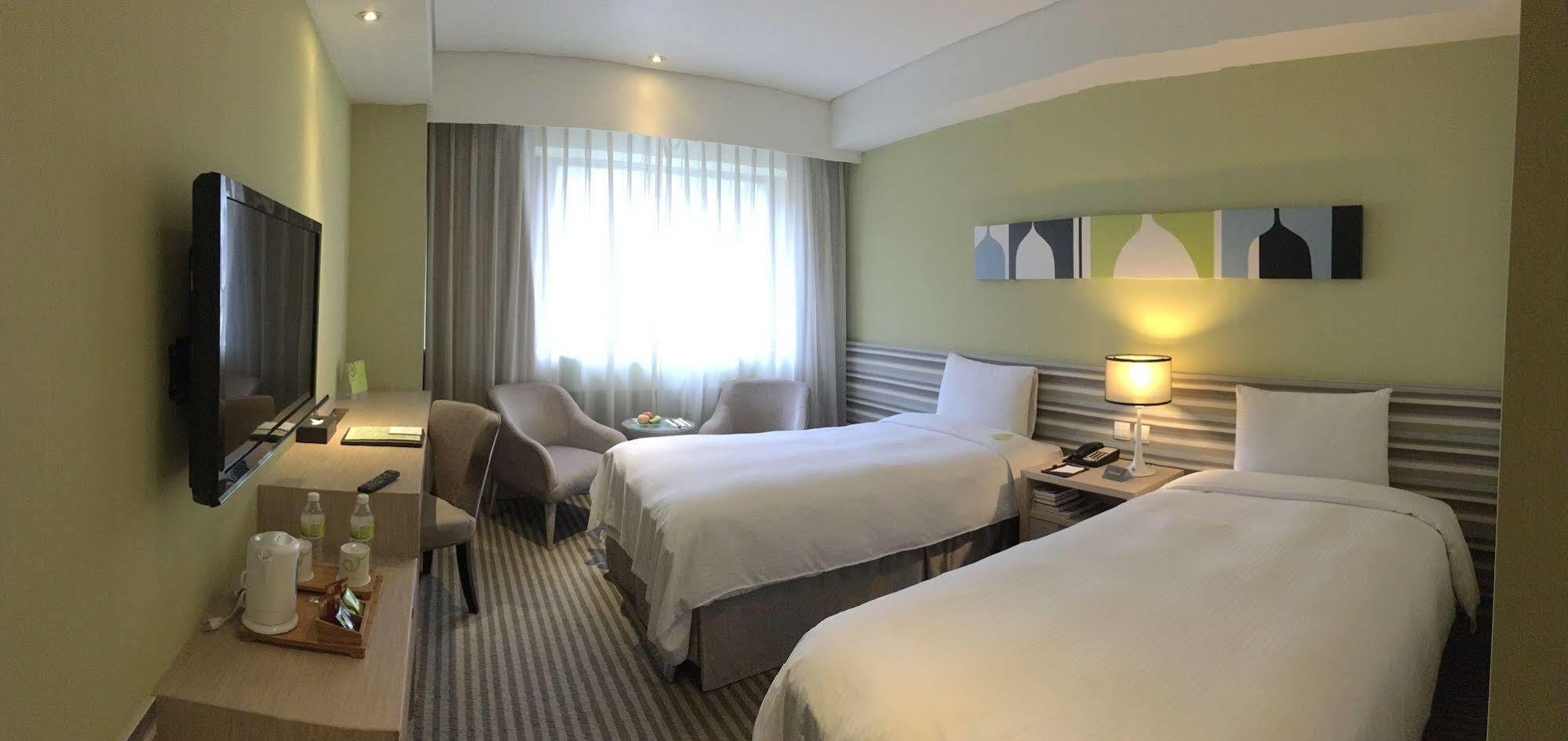 Park City Hotel Central טאיצ'ונג מראה חיצוני תמונה
