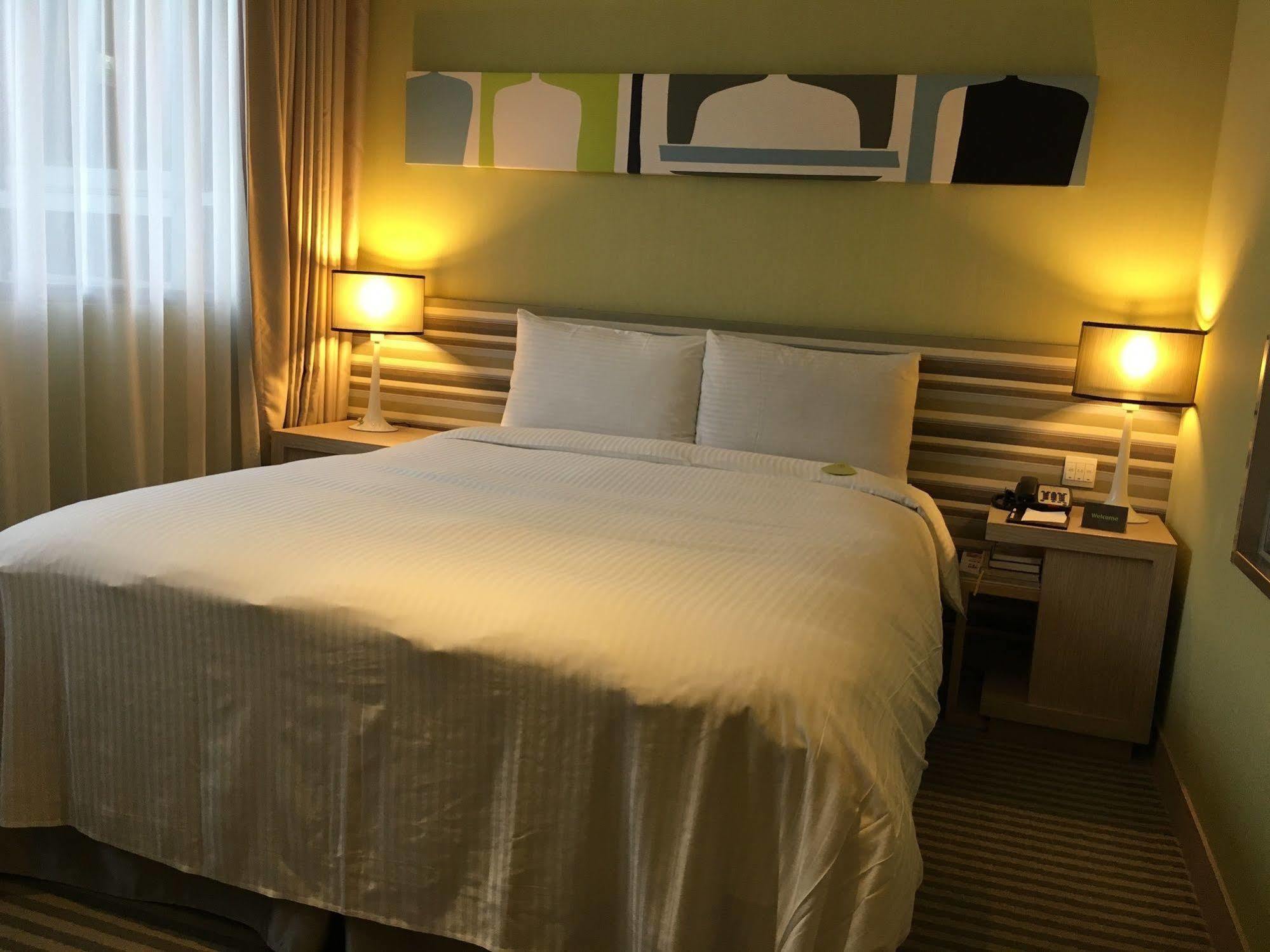 Park City Hotel Central טאיצ'ונג מראה חיצוני תמונה