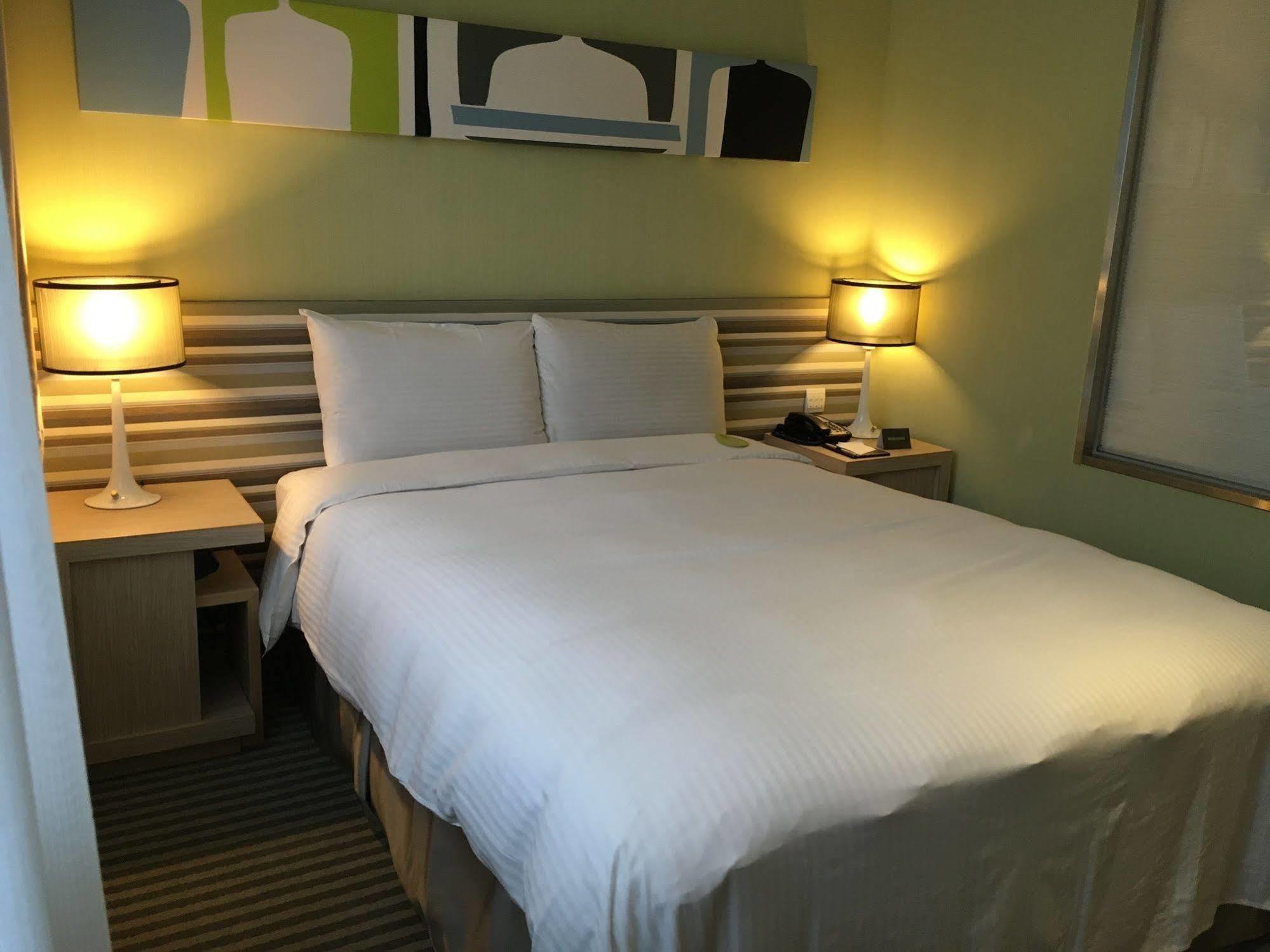 Park City Hotel Central טאיצ'ונג מראה חיצוני תמונה