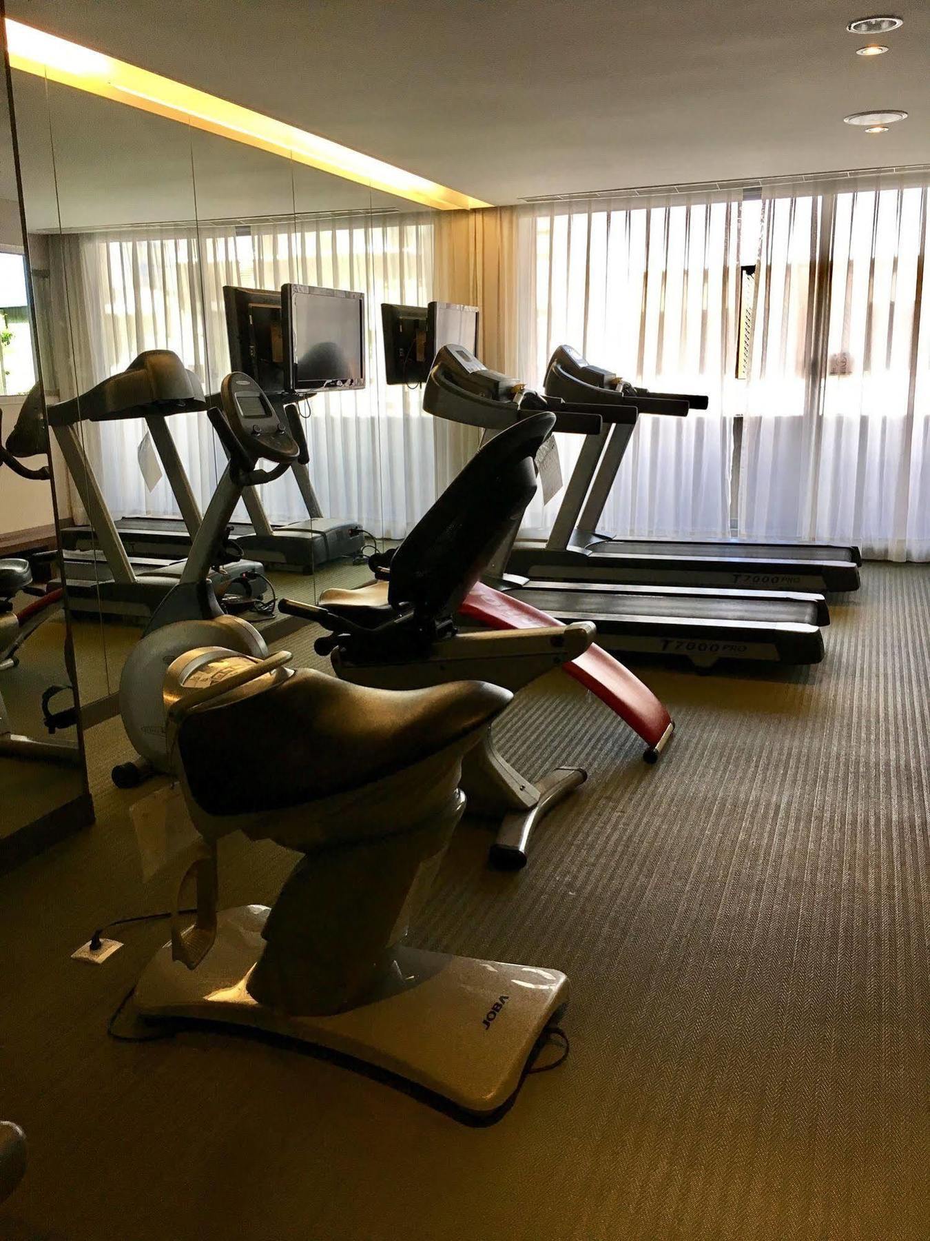 Park City Hotel Central טאיצ'ונג מראה חיצוני תמונה