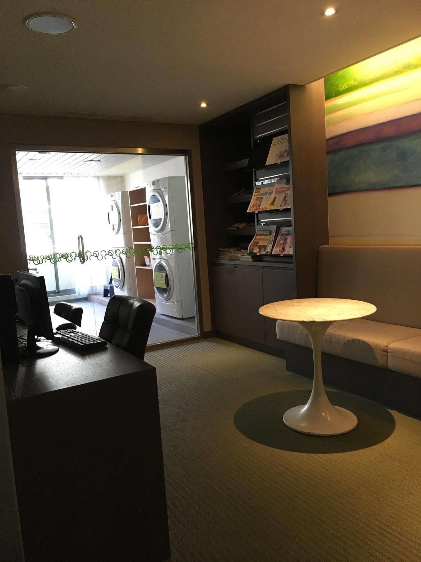 Park City Hotel Central טאיצ'ונג מראה חיצוני תמונה